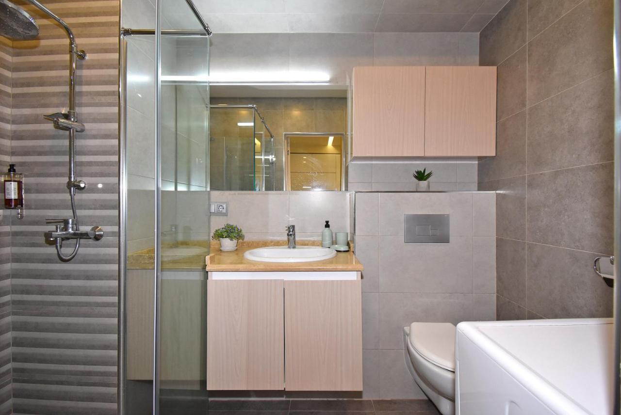 Home4You Apartments On Koghbatsi Erivan Dış mekan fotoğraf