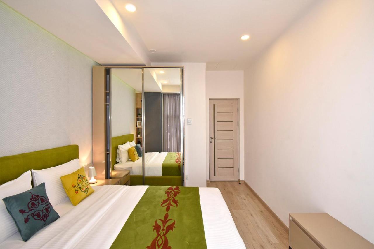 Home4You Apartments On Koghbatsi Erivan Dış mekan fotoğraf